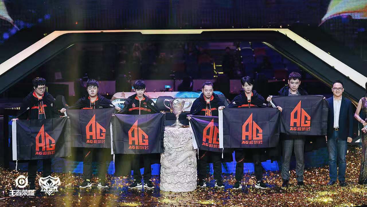 不到40 不到40